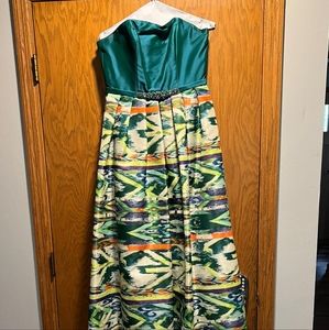 Gorgeous THEIA dress. Worn once and dry cleaned.